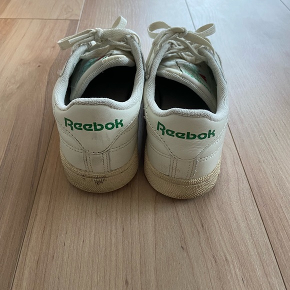 Reebok women’s Club C vintage sneakers in chalk/green - Picture 4 of 7
